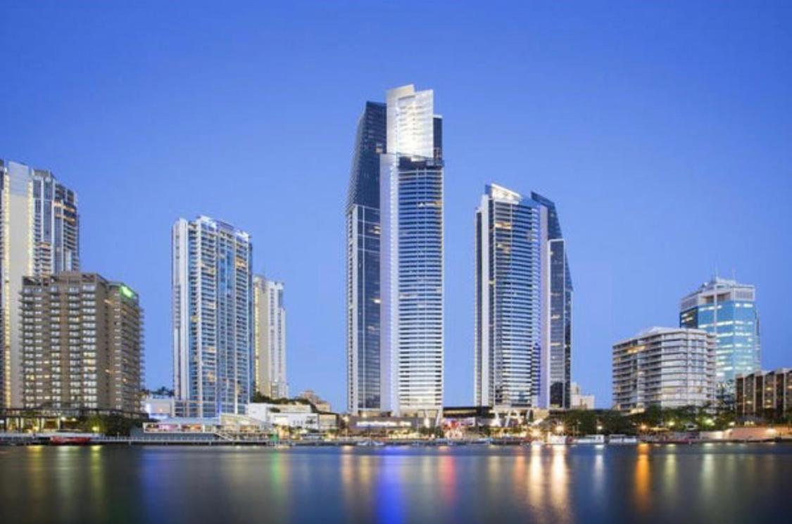 Circle On Cavill Sub Penthouse W/ 4 Bedrooms Gold Coast Eksteriør billede